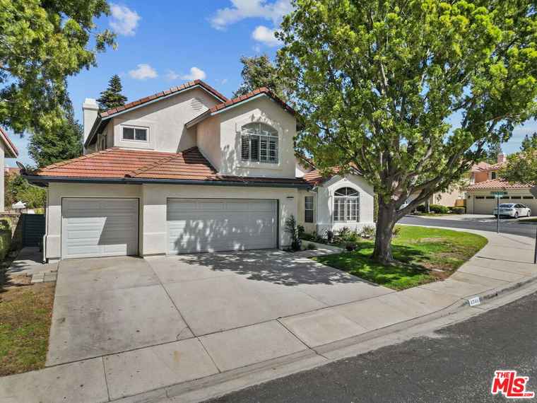 Photo of 4046 Little Hollow Pl Moorpark, CA 93021