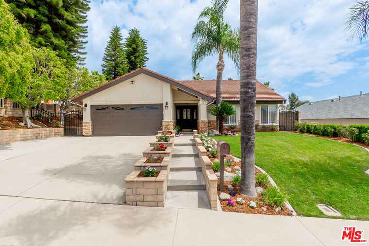 Photo of 222 Calle Descanso Walnut, CA 91789