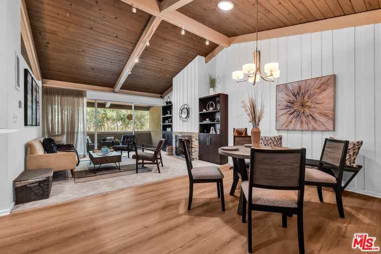 Photo of 6305 Green Valley Cir #309 Culver City, CA 90230