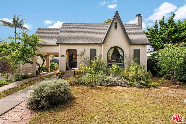 Photo of 1345 Maple St Santa Monica, CA 90405