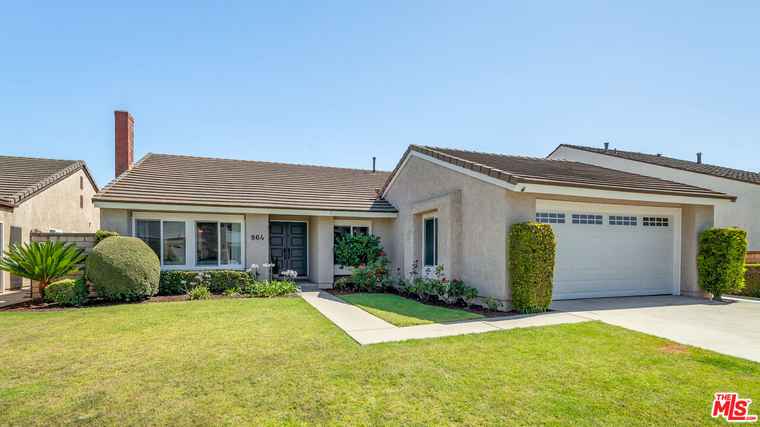 Photo of 864 Vista Cir Brea, CA 92821