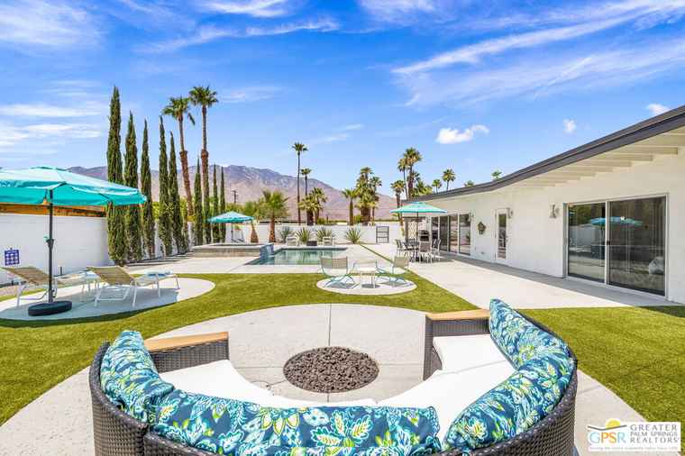 Photo of 3351 E Paseo Barbara Palm Springs, CA 92262
