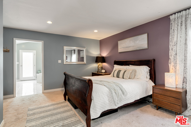 6323 Longridge Ave Valley Glen Ca 91401 3 Beds 3 Baths