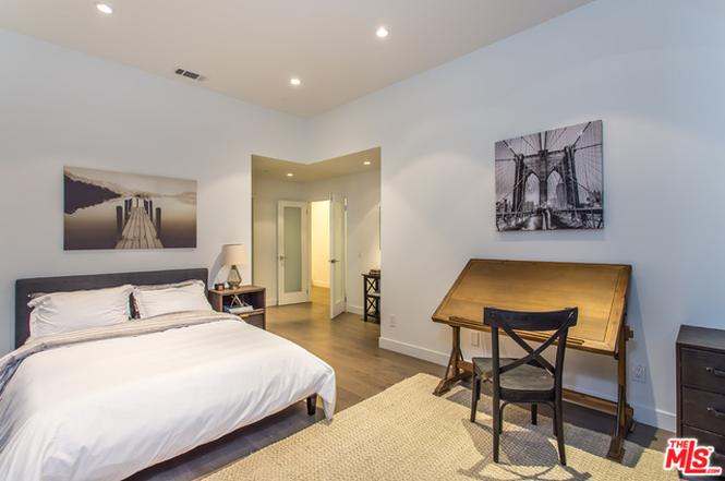 2621 Creston Dr, Los Angeles, CA 90068 | Redfin