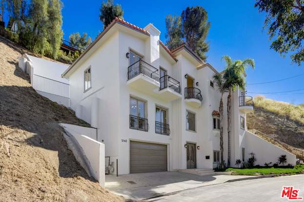 Woodland Hills, Los Angeles, CA Homes with a View For Sale | Redfin