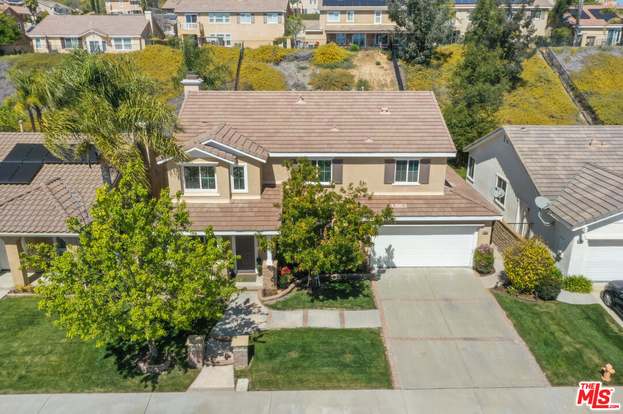 24045 Via Cresta, Valencia, CA 91354 | MLS# 24-371269 | Redfin