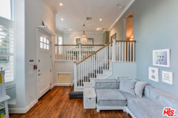 5700 Seawalk Dr 6 Playa Vista Ca 90094 Mls 20 545586 Redfin