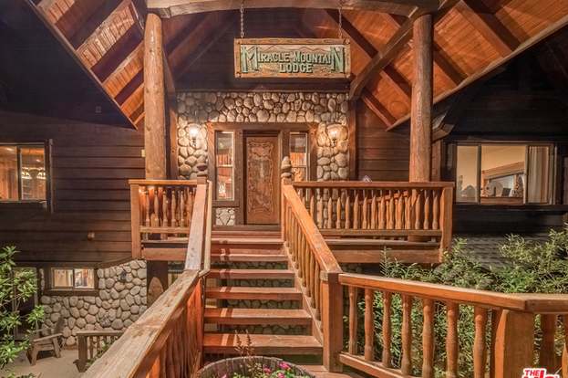 101 Cedar Ridge Dr Lake Arrowhead Ca 92352 Mls 19 521682 Redfin