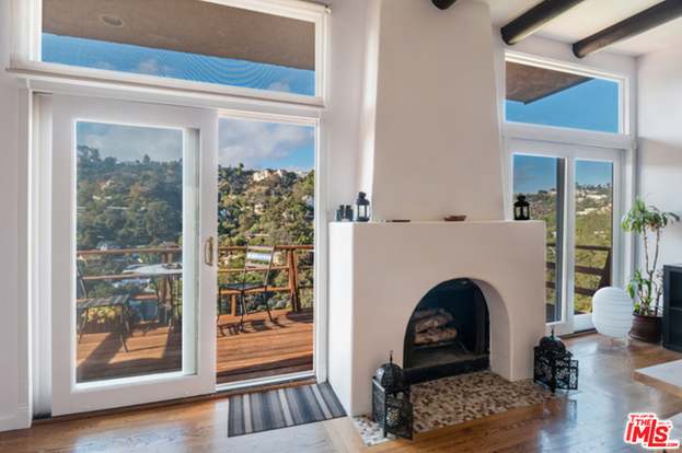 8309 Yucca Trl Los Angeles Ca 90046 Mls 19 506842 Redfin