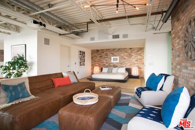 4080 Glencoe Ave 201 Marina Del Rey Ca 90292 Mls 19 487906 Redfin