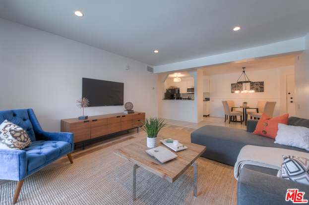 5460 White Oak Ave Unit E213 Encino Ca Mls 21 7299 Redfin