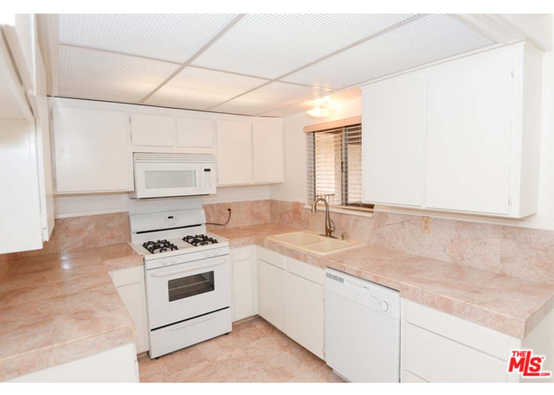 2501 W Redondo Beach Blvd #227, Gardena, CA 90249