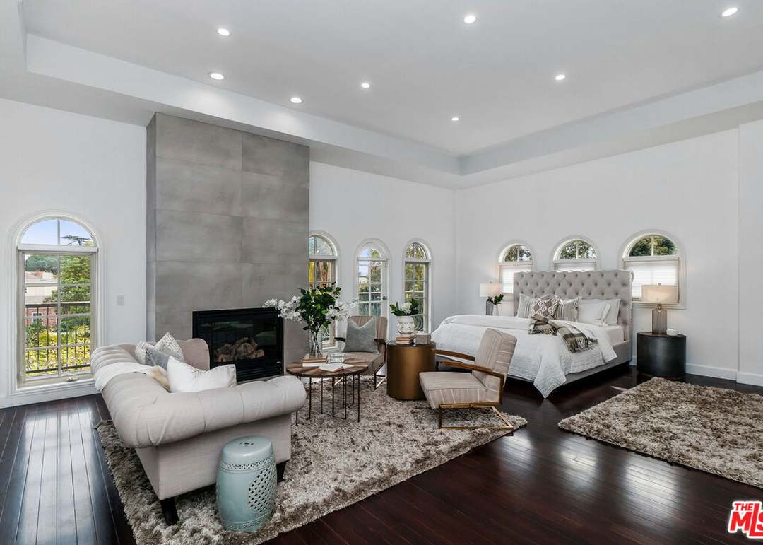 631 S Arden Blvd, Los Angeles, CA 90005