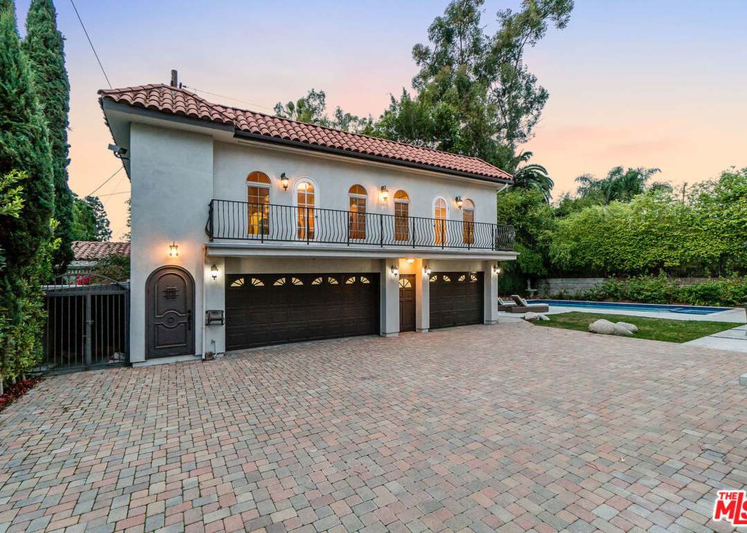 631 S Arden Blvd, Los Angeles, CA 90005