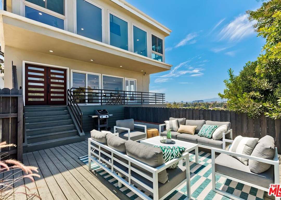 L☆C 6207 Hetzler Rd, Culver City, CA 90232 | Redfin