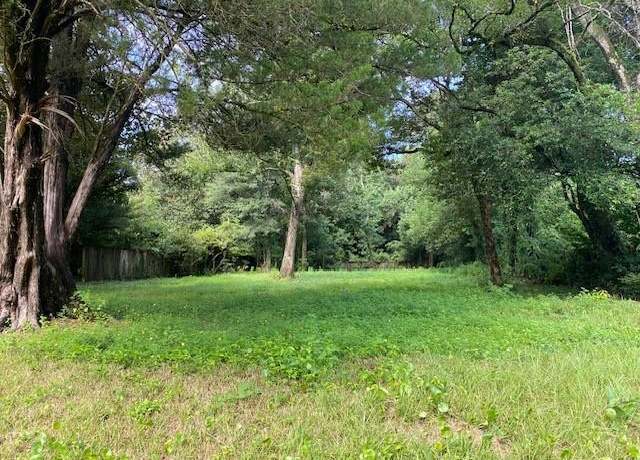 Property at 1413 Pine Grove Ave, Mobile, AL 36618