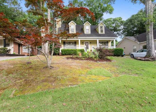 Property at 3005 Autumn Ridge Dr W, Mobile, AL 36695, 3 beds, 2.5 baths