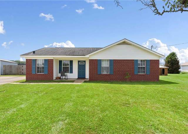 Property at 13273 Copeland Island Ct, Mobile, AL 36695, 3 beds, 2 baths