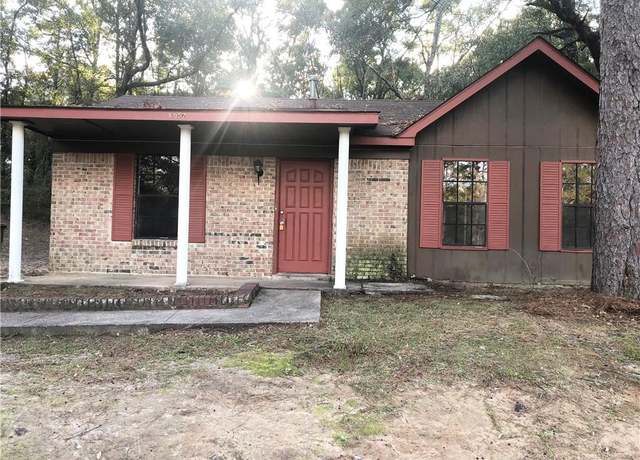 Property at 6057 Scottsdale Ct, Mobile, AL 36618, 3 beds, 1.5 baths