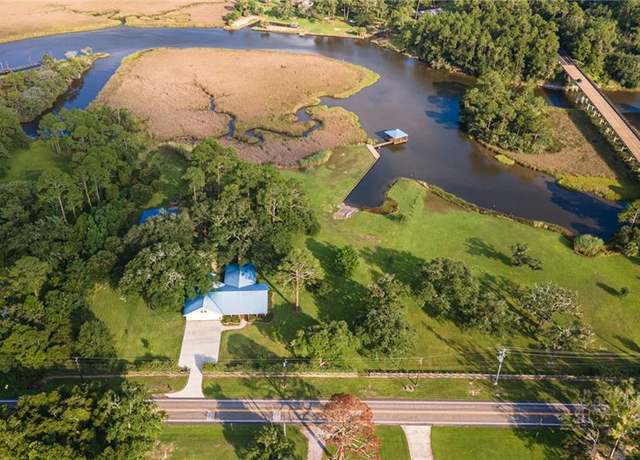 Property at 15025 Bellingrath Rd, Coden, AL 36523, 5 beds, 3 baths