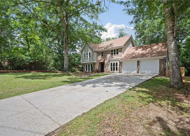 Property at 3580 N Country Ct N, Mobile, AL 36619, 4 beds, 2.5 baths