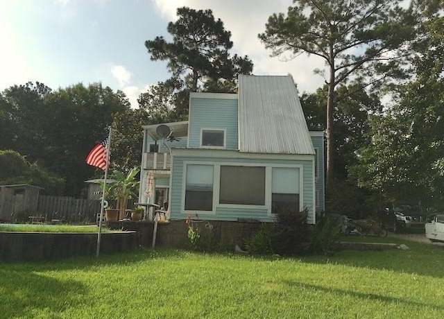 Property at 12236 Boulet Dr, Coden, AL 36523, 3 beds, 2 baths