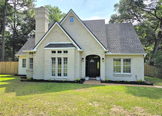 Property at 7325 Sunset Ln, Mobile, AL 36582, 3 beds, 2.5 baths