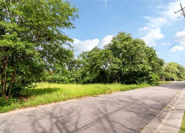 Property at 355 Delaware St, Chickasaw, AL 36611