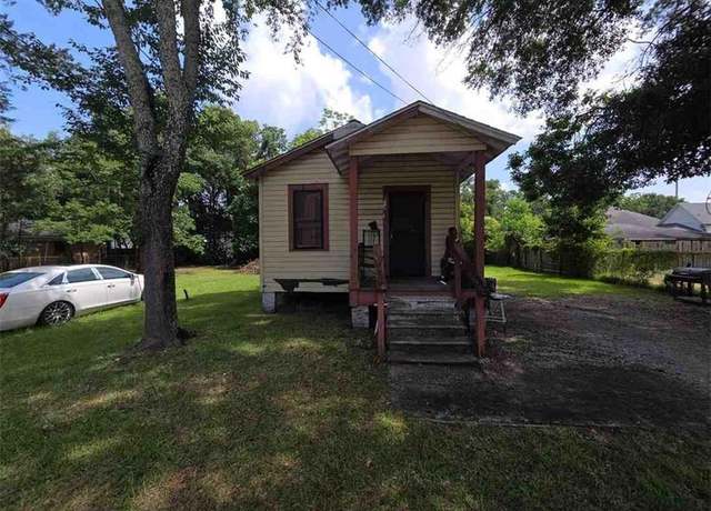 Property at 904 Kentucky St, Mobile, AL 36605, 1 bed, 1 bath
