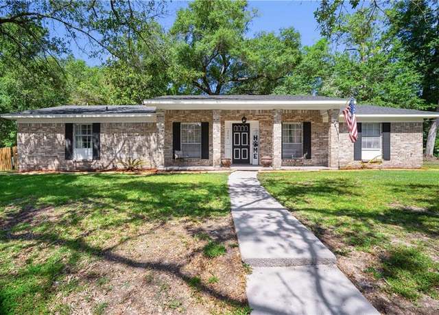 Property at 2656 Woodcliff Dr E, Mobile, AL 36693, 4 beds, 2 baths