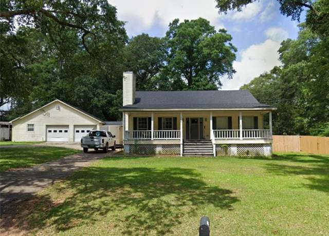 Property at 5470 Robert Jefferson Dr E, Theodore, AL 36582, 3 beds, 2.5 baths