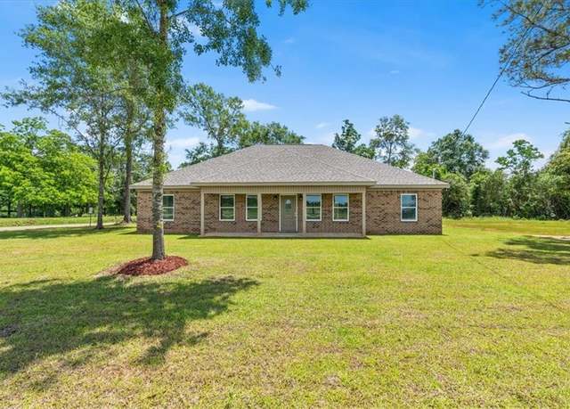 Property at 18700 Prine Rd, Citronelle, AL 36522, 3 beds, 2 baths