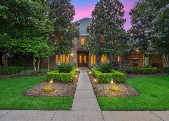 Property at 2196 Turtle Creek Ln E, Mobile, AL 36695, 5 beds, 3.5 baths