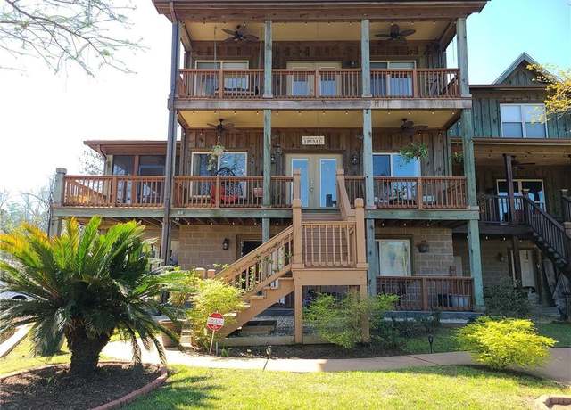 Property at 311 Magnolia Ave #44, Satsuma, AL 36572, 4 beds, 3.5 baths