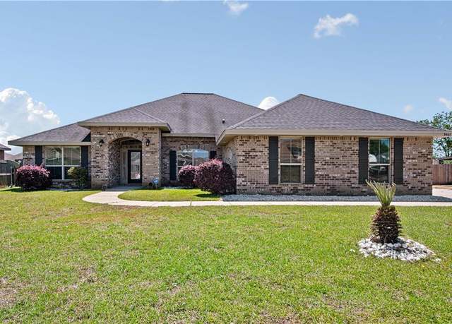 Property at 9805 Winchester Dr N, Semmes, AL 36575, 4 beds, 3 baths