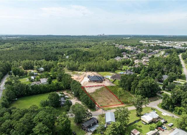 Property at 5409 Rabbit Creek Dr, Theodore, AL 36582