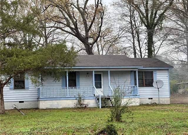 Property at 8360 Woodland Ct, Citronelle, AL 36522, 3 beds, 2 baths