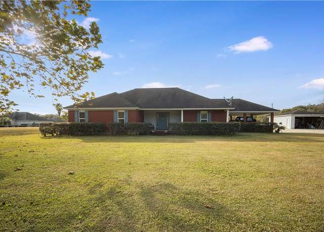 Property at 9306 Argyle Rd, Irvington, AL 36544, 4 beds, 2.5 baths