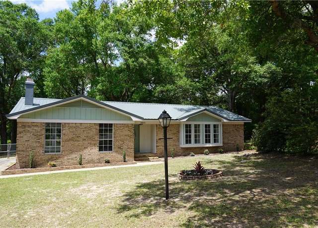 Property at 4411 Glen Eagle Ct, Eight Mile, AL 36613, 3 beds, 2 baths
