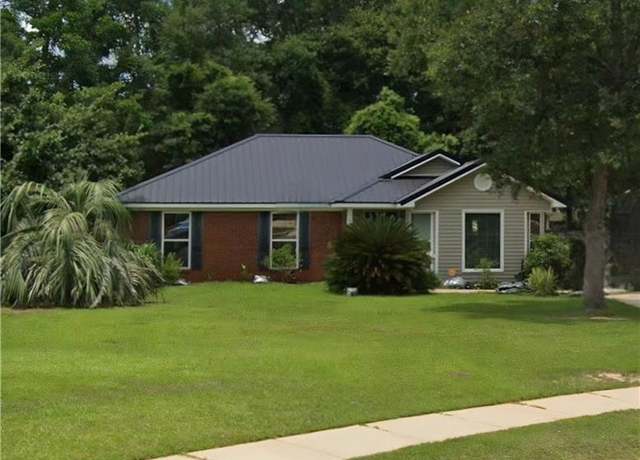 Property at 5479 Colony Trace Ct, Satsuma, AL 36572, 3 beds, 2 baths