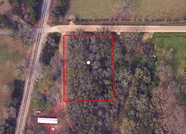 Property at 1015 Jackson Rd, Creola, AL 36525