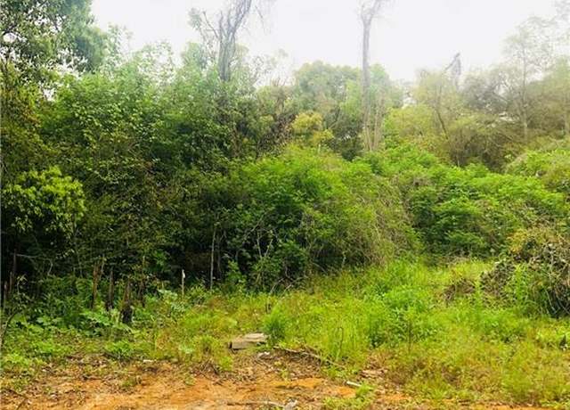 Property at 18932 Bracy Ln, Fairhope, AL 36532