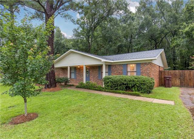 Property at 5366 Scanlan Way E, Satsuma, AL 36572, 3 beds, 2 baths
