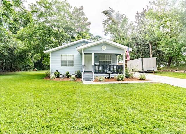 Property at 11825 Old Shipyard Rd, Coden, AL 36523, 3 beds, 1 bath