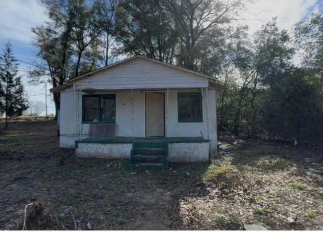 Property at 60 Stephens Rd, Monroeville, AL 36460, 2 beds, 1 bath