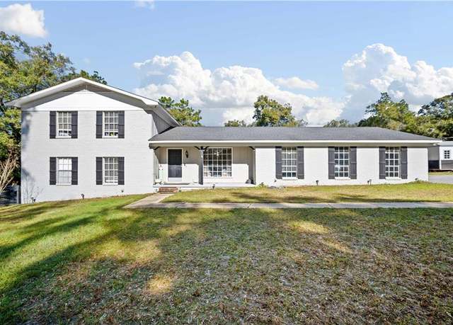 Property at 7400A Griffice Rd, Mobile, AL 36618, 4 beds, 3 baths