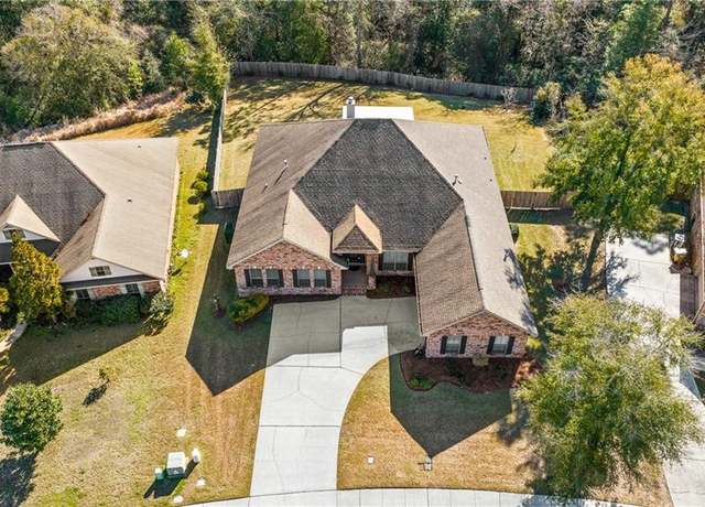 Property at 3853 Dwight Ct, Mobile, AL 36619, 4 beds, 3 baths