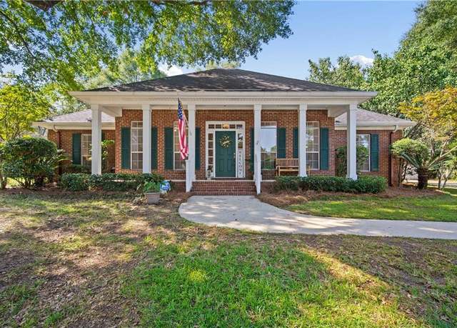 Property at 7525 Labrador Ct, Mobile, AL 36695, 4 beds, 2.5 baths