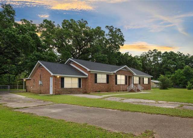 Property at 930 Timothy St, Saraland, AL 36571, 4 beds, 2 baths