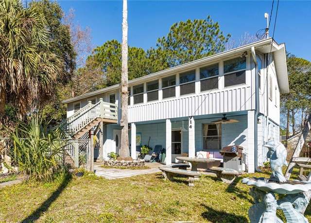 Property at 914 Cadillac Ave, Dauphin Island, AL 36528, 4 beds, 3 baths